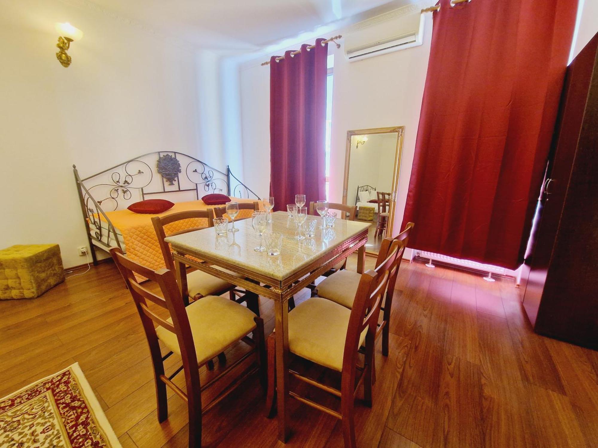 5* Royal House Near Unirii Square Villa Kaloşvar Dış mekan fotoğraf