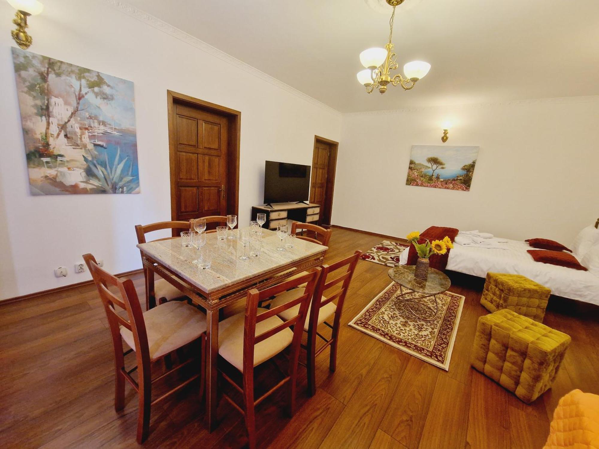 5* Royal House Near Unirii Square Villa Kaloşvar Dış mekan fotoğraf